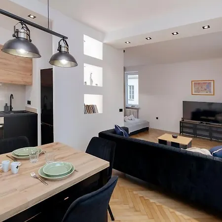 Nowy Swiat Apartment