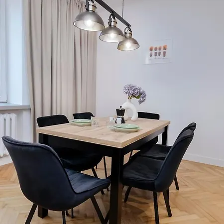 Nowy Swiat * ורשה